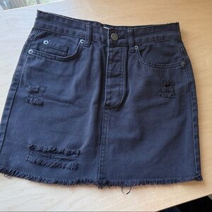 100% Cotton Amuse Society Black Distressed Jean Skirt